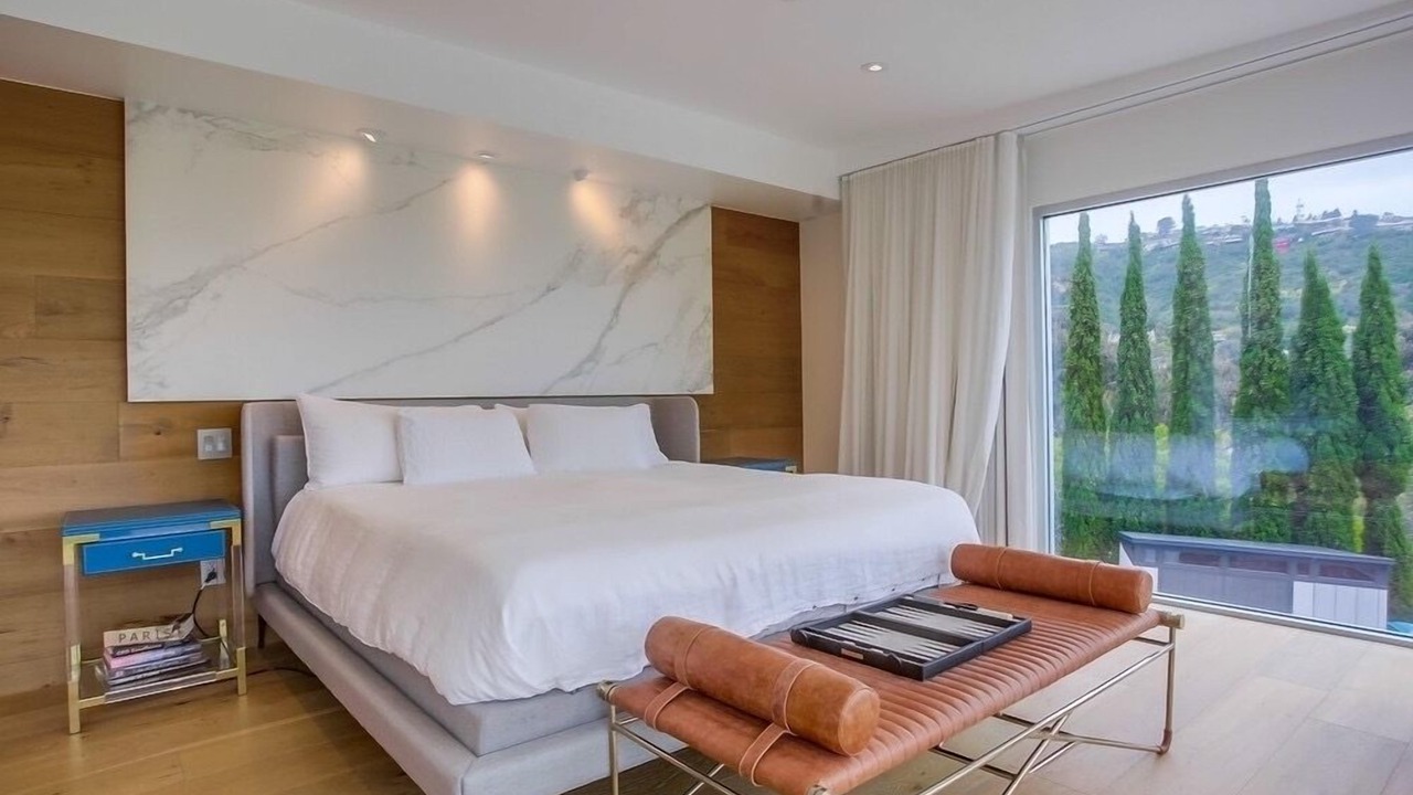 Photo of Bedroom in La Jolla Heights