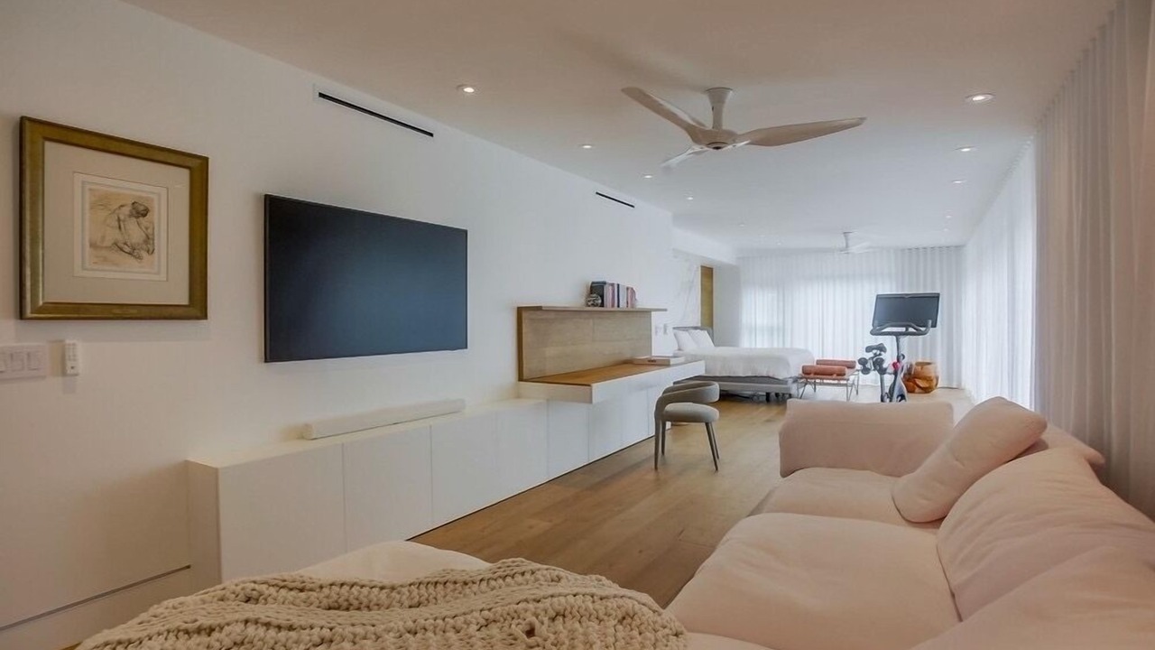 Photo of Bedroom in La Jolla Heights