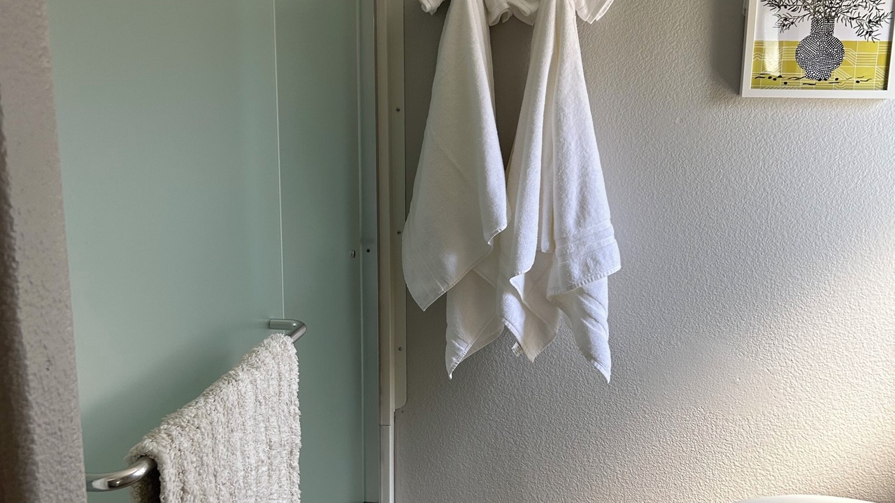 Photo of Bathroom in East Side Costa Mesa