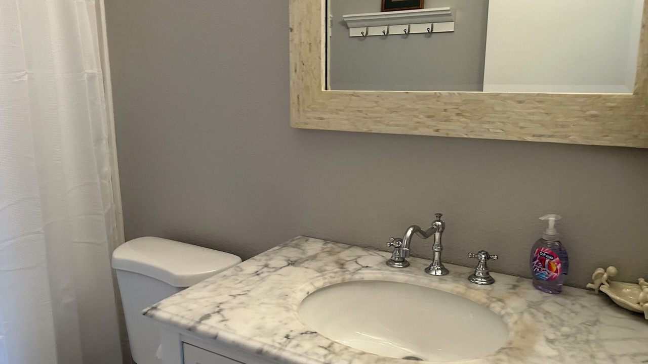 Photo of Bathroom in East Side Costa Mesa