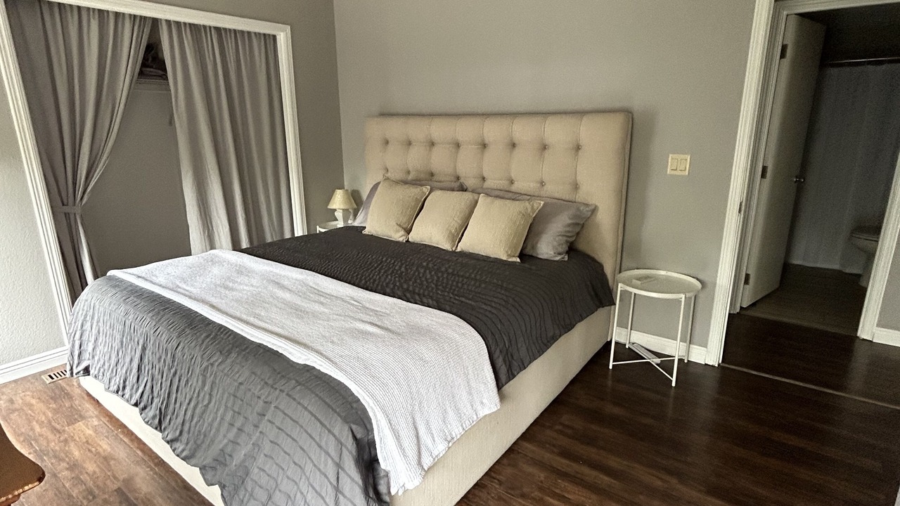 Photo of Bedroom in East Side Costa Mesa