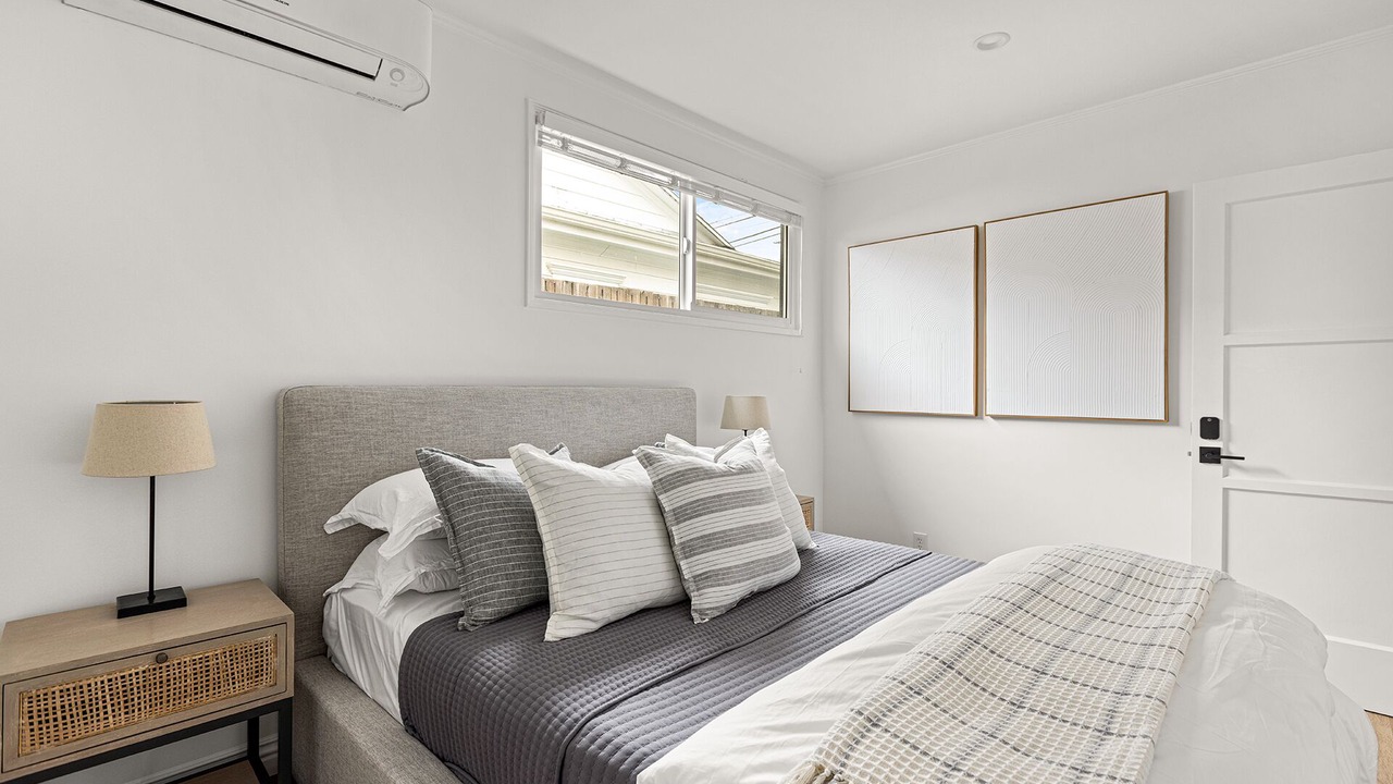Photo of Bedroom in Sawtelle