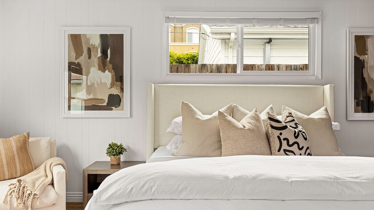 Photo of Bedroom in Sawtelle