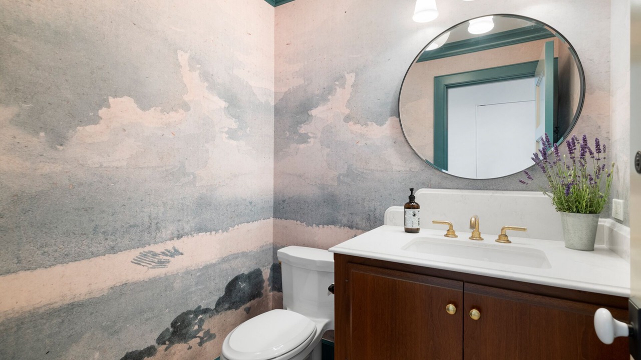 Photo of Bathroom in Newport Beach