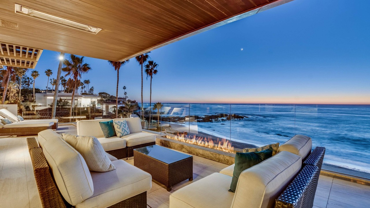 Photo of Patio Balcony in Beach Barber Tract