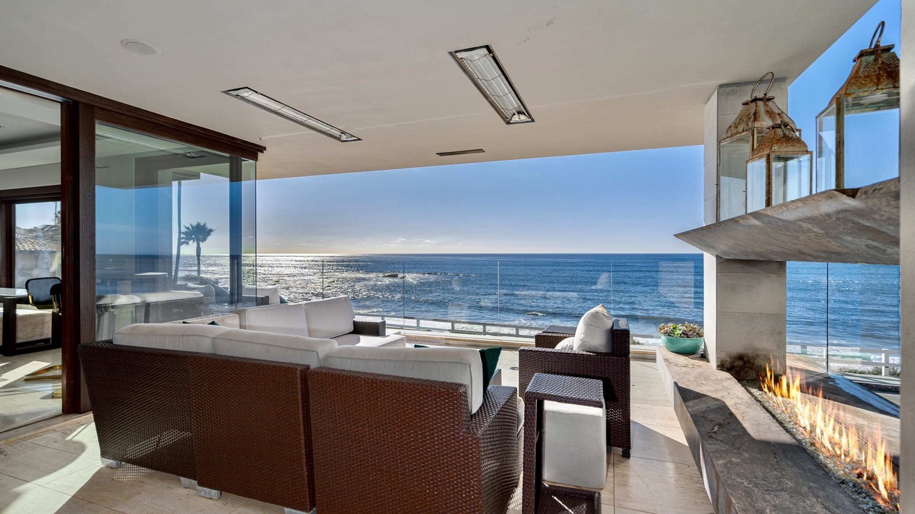 Photo of Patio Balcony in Beach Barber Tract