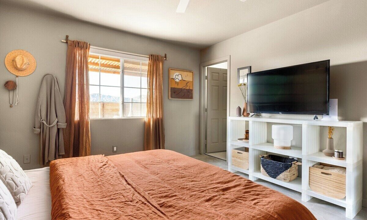 Photo of Bedroom in Wonder Valley
