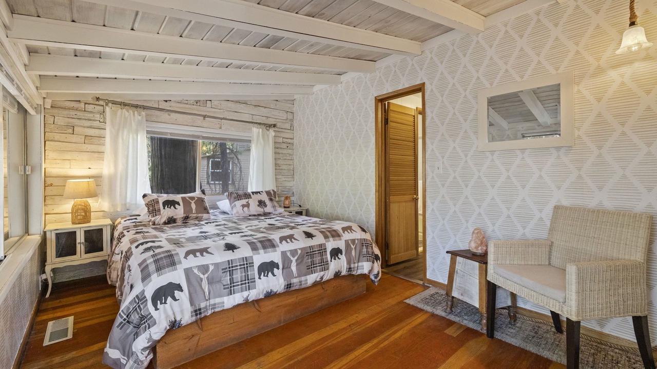 Photo of Bedroom in Twain Harte