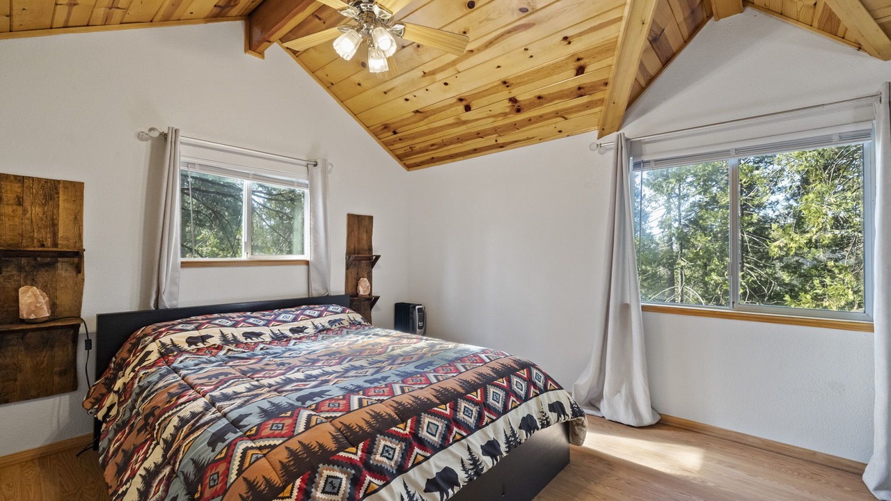 Photo of Bedroom in Twain Harte