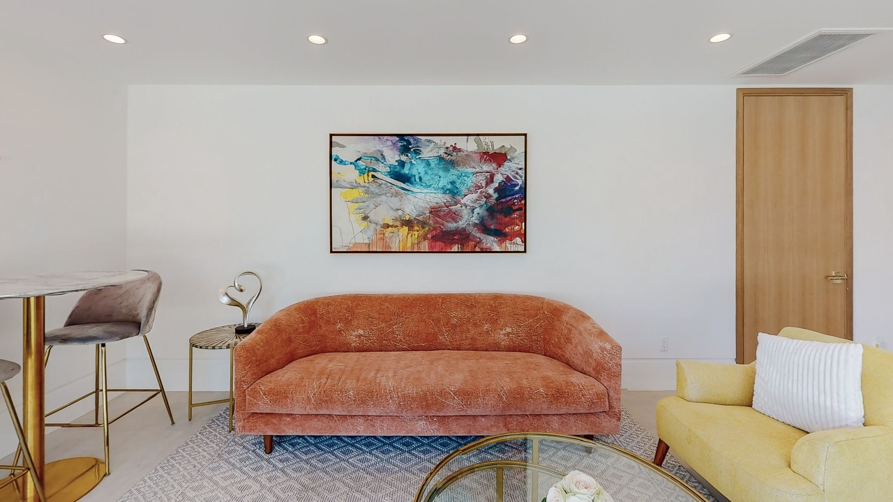 Photo of Livingroom in Lake Balboa