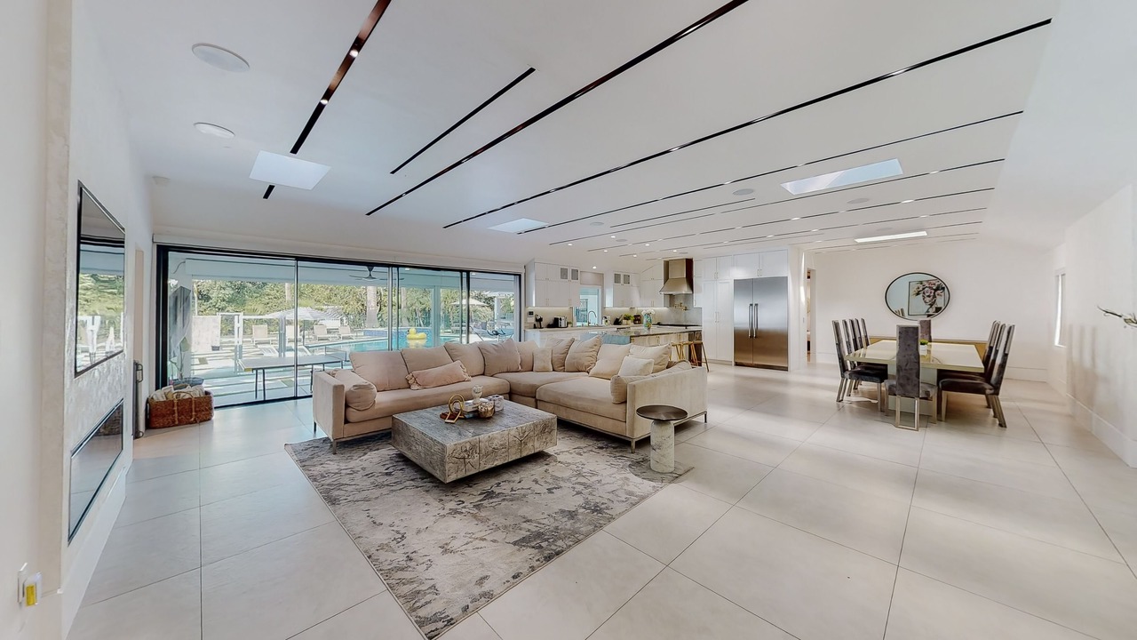 Photo of Livingroom in Lake Balboa
