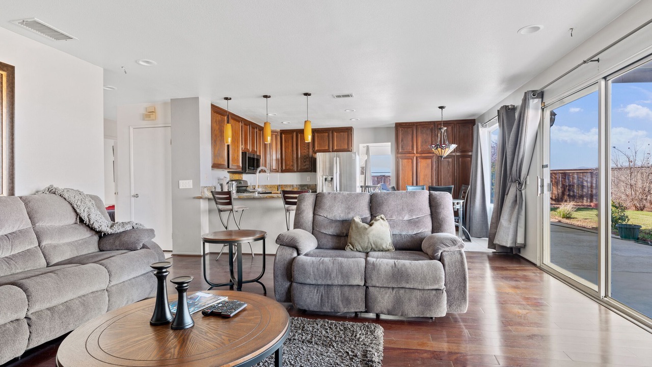Photo of Livingroom in Apple Valley