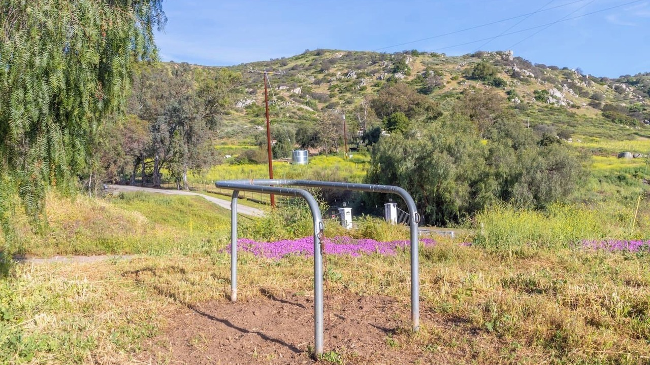 Photo of Others in Ramona