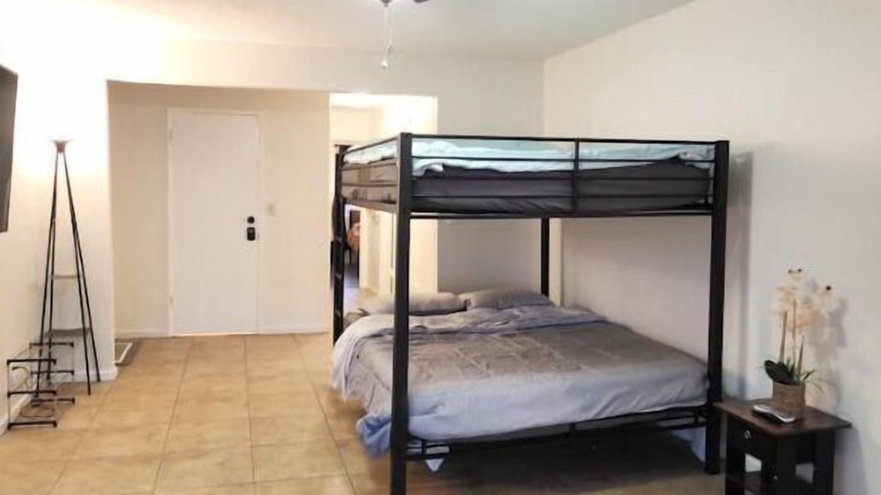Photo of Bedroom in Hemet