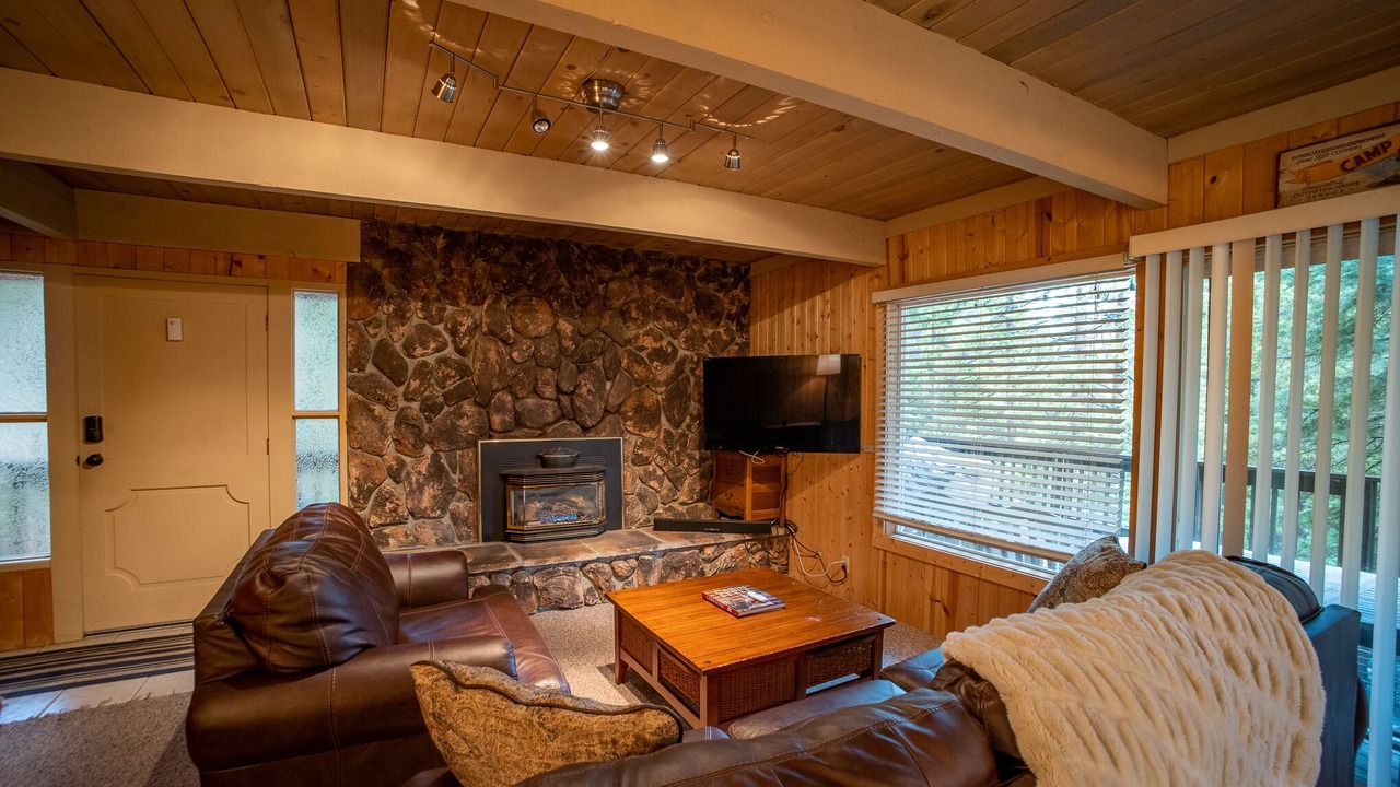 Photo of Livingroom in Glencoe