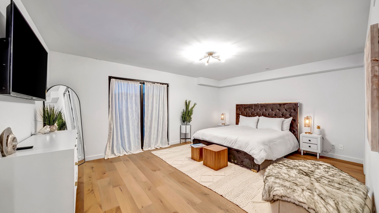 Photo of Bedroom in Hollywood