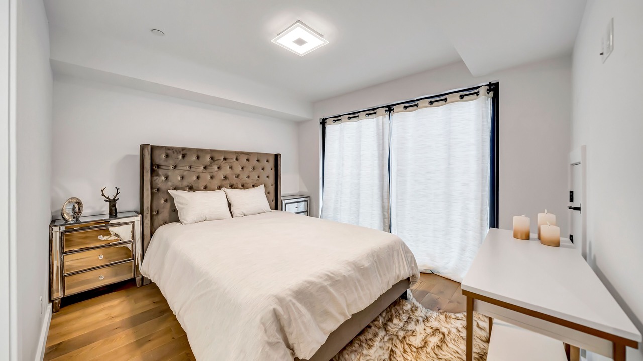 Photo of Bedroom in Hollywood