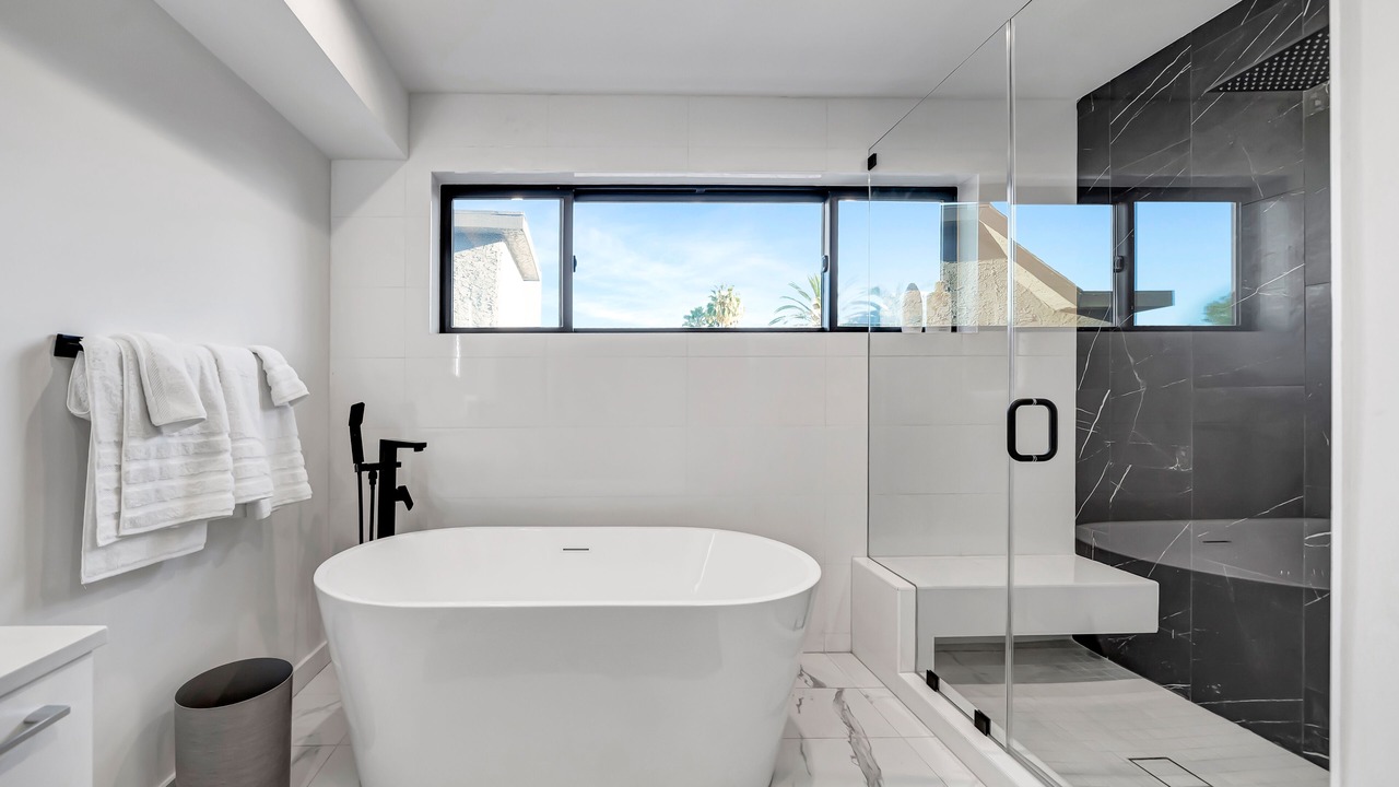 Photo of Bathroom in Hollywood