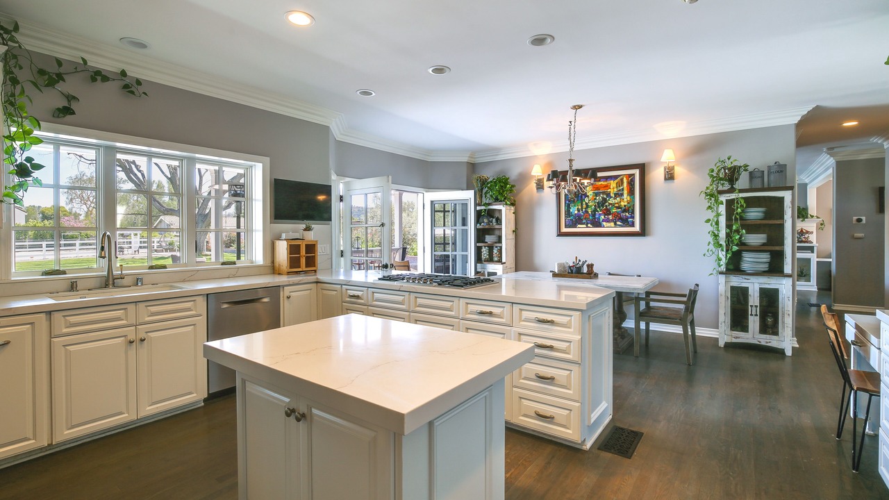 Photo of Kitchen in Orange