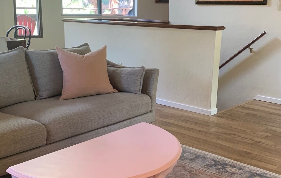 Photo of Livingroom in Running Springs