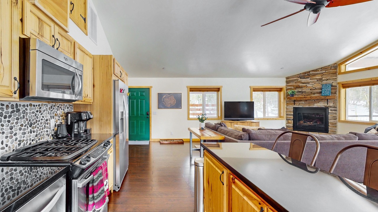 Photo of Kitchen in Serene Lakes