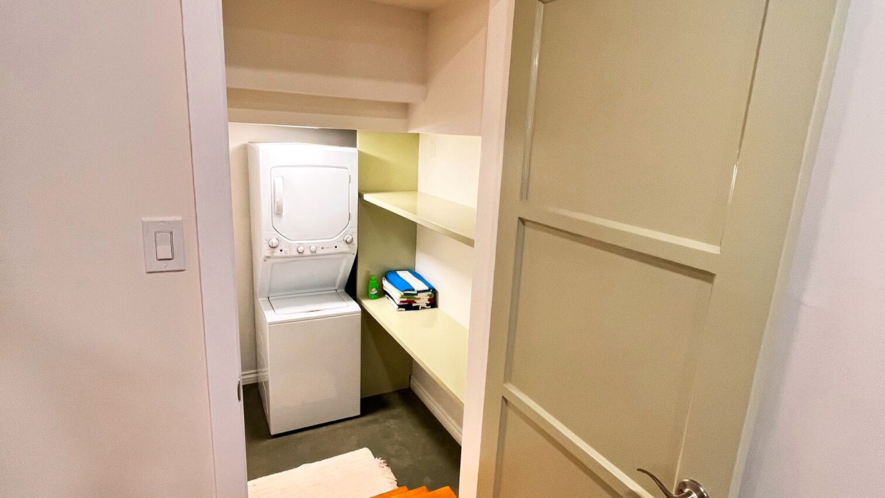 Photo of Bedroom in Bay Ho