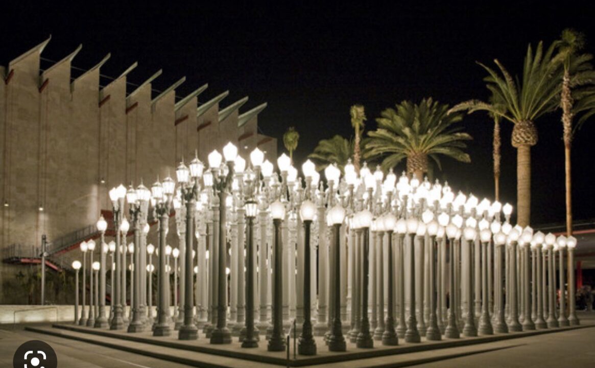 Photo of Others in La Brea