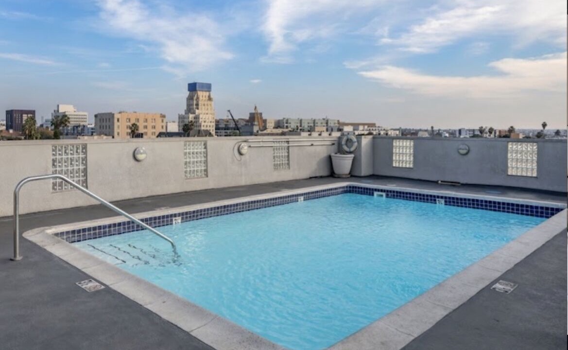 Photo of Outdoor in La Brea