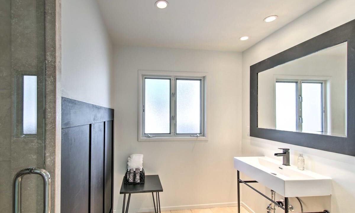 Photo of Bathroom in Deepwell Estates