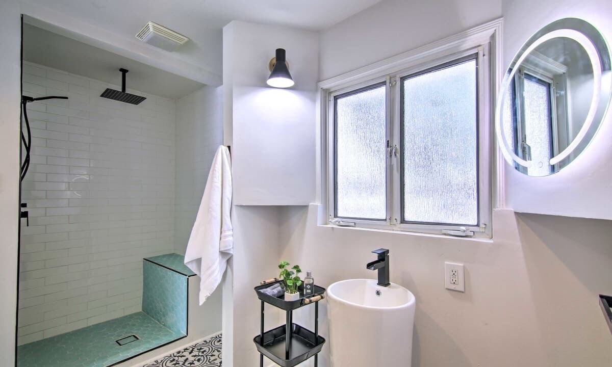 Photo of Bathroom in Deepwell Estates