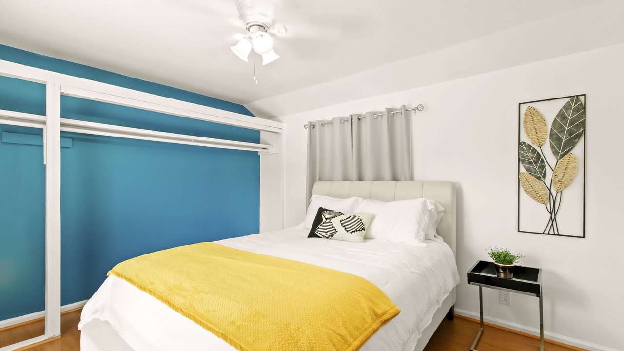 Photo of Bedroom in El Monte
