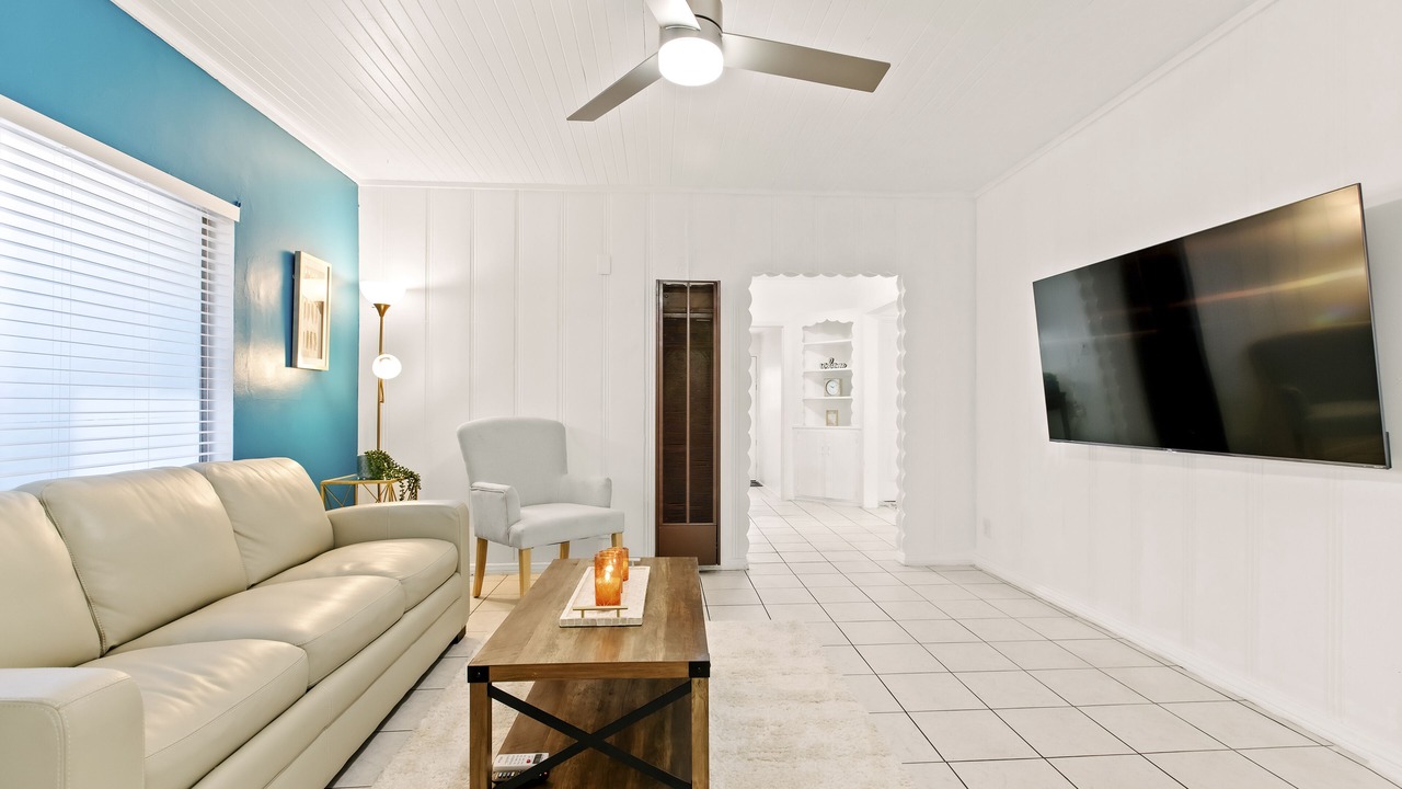 Photo of Livingroom in El Monte