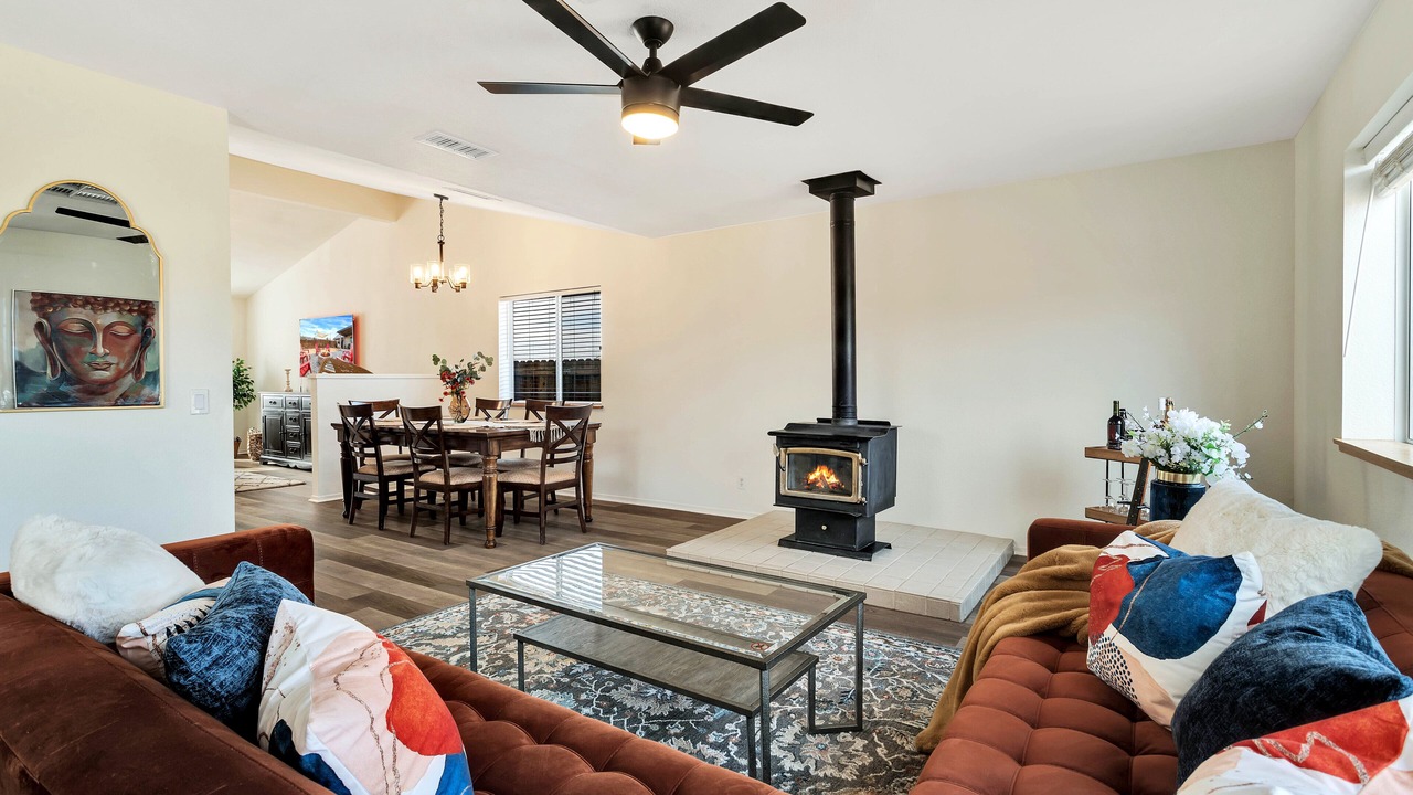 Photo of Livingroom in Indian Cove