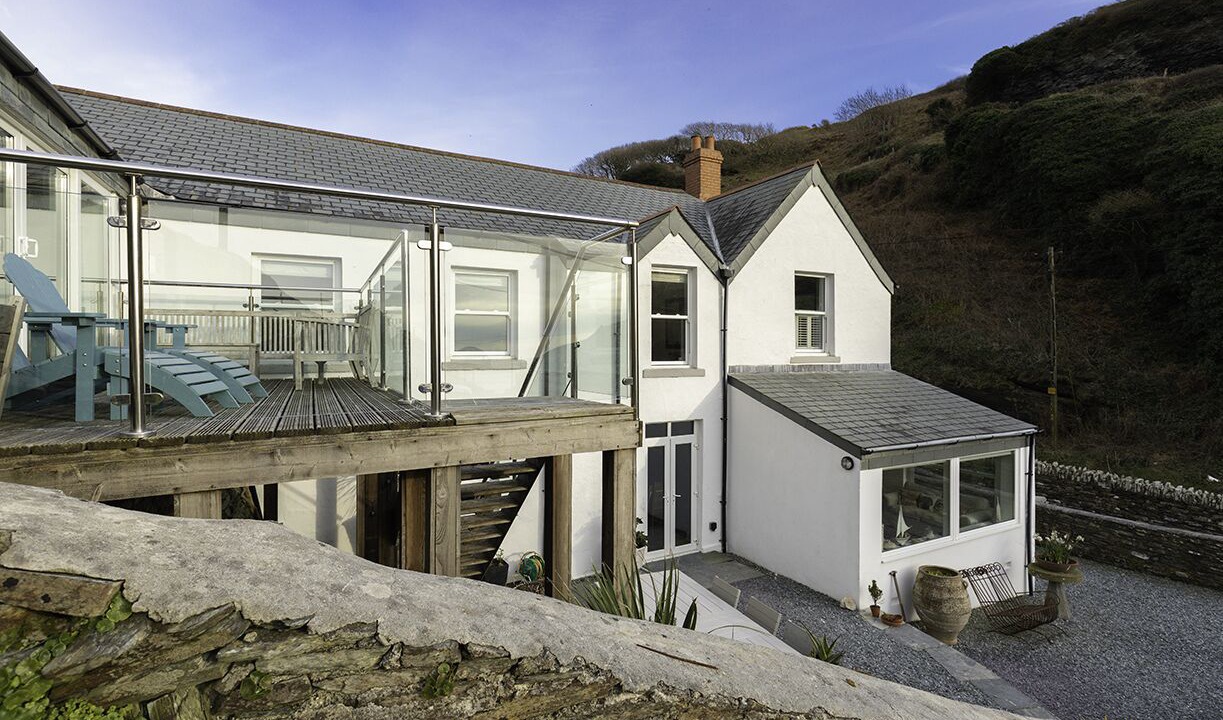 Photo of Outdoor in Trebarwith Strand