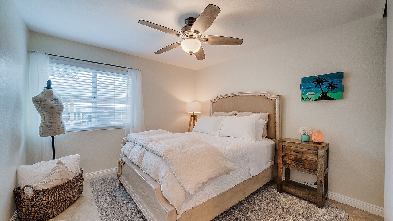 Photo of Bedroom in Laguna Niguel
