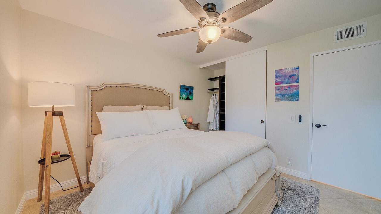 Photo of Bedroom in Laguna Niguel