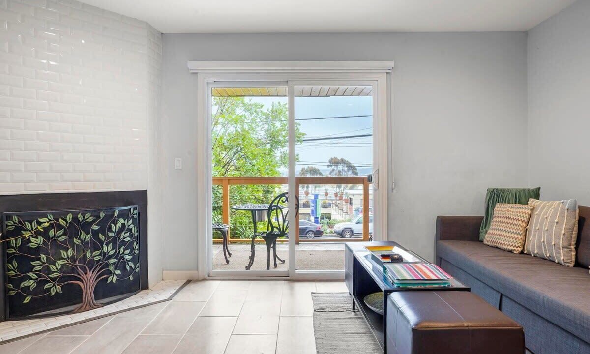 Photo of Livingroom in Mission Hills
