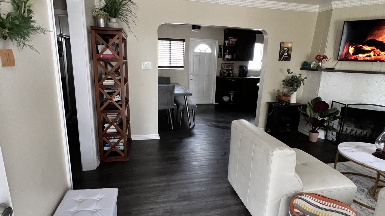 Photo of Livingroom in Upland