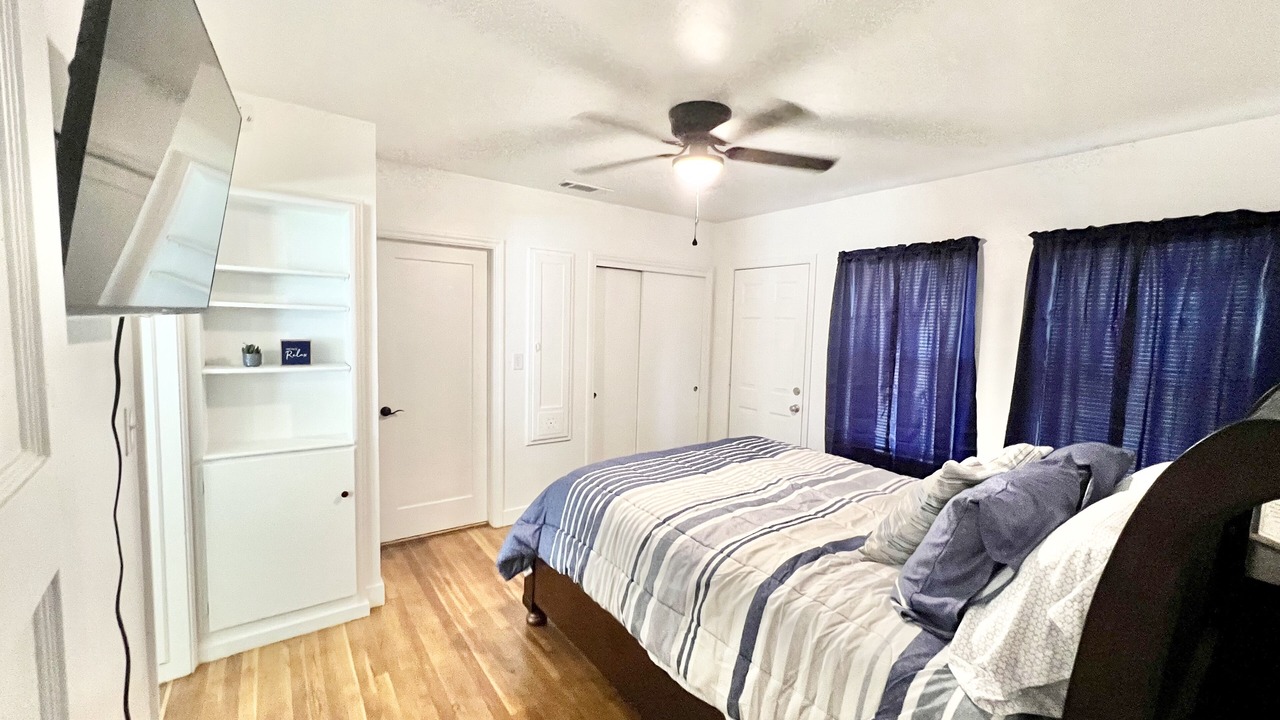 Photo of Bedroom in Porterville