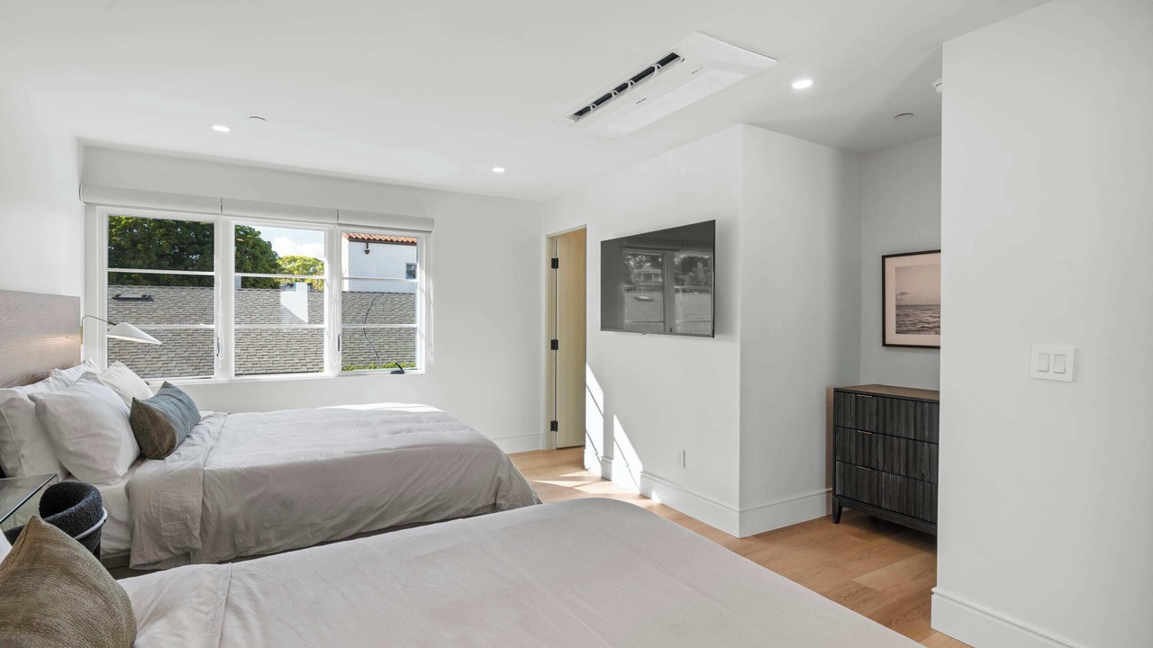 Photo of Bedroom in Laguna