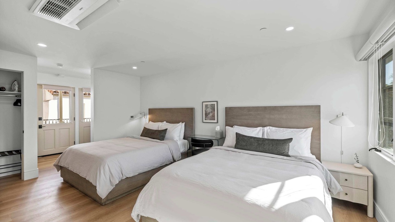Photo of Bedroom in Laguna