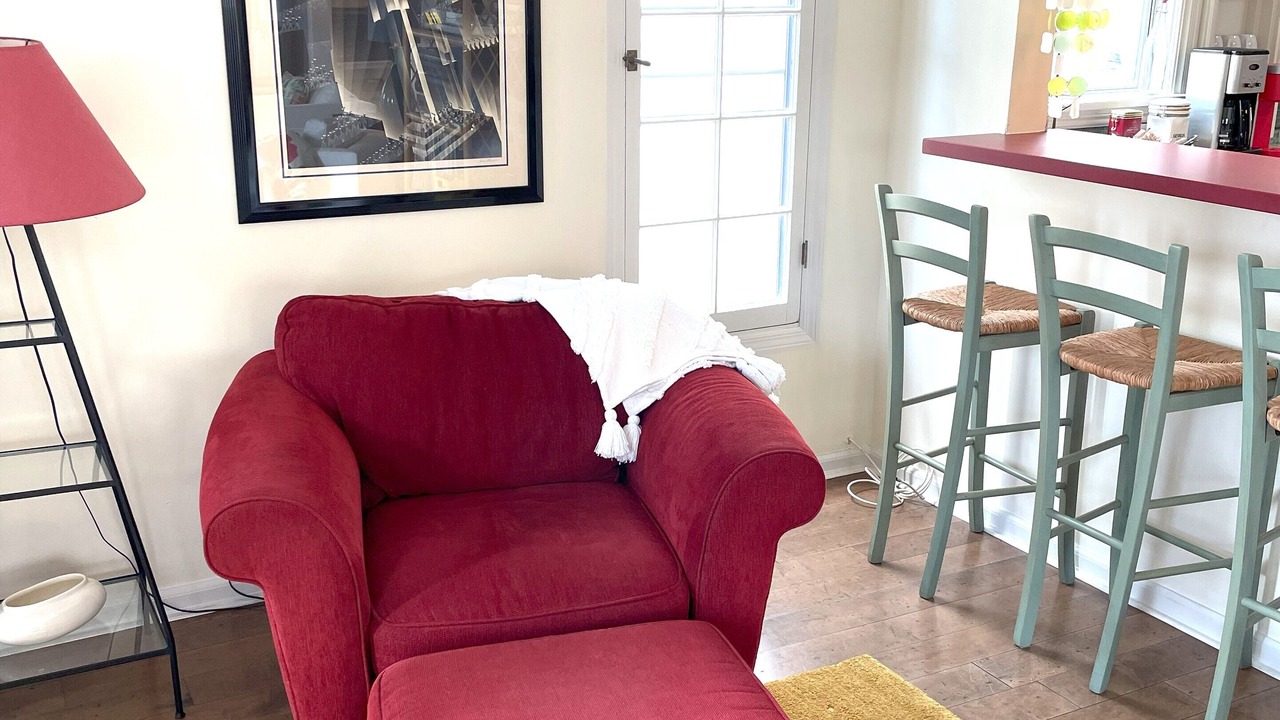 Photo of Livingroom in Belmont Shore