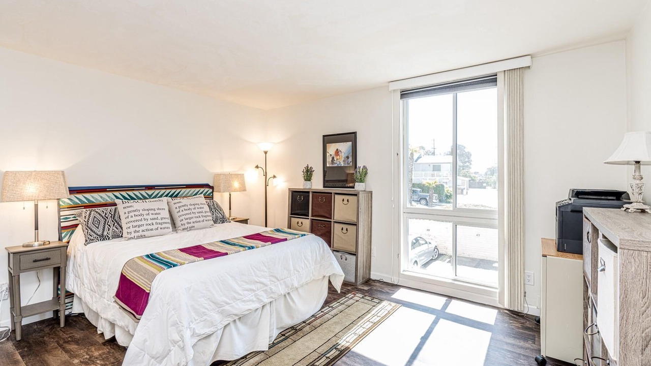 Photo of Bedroom in Beach Barber Tract