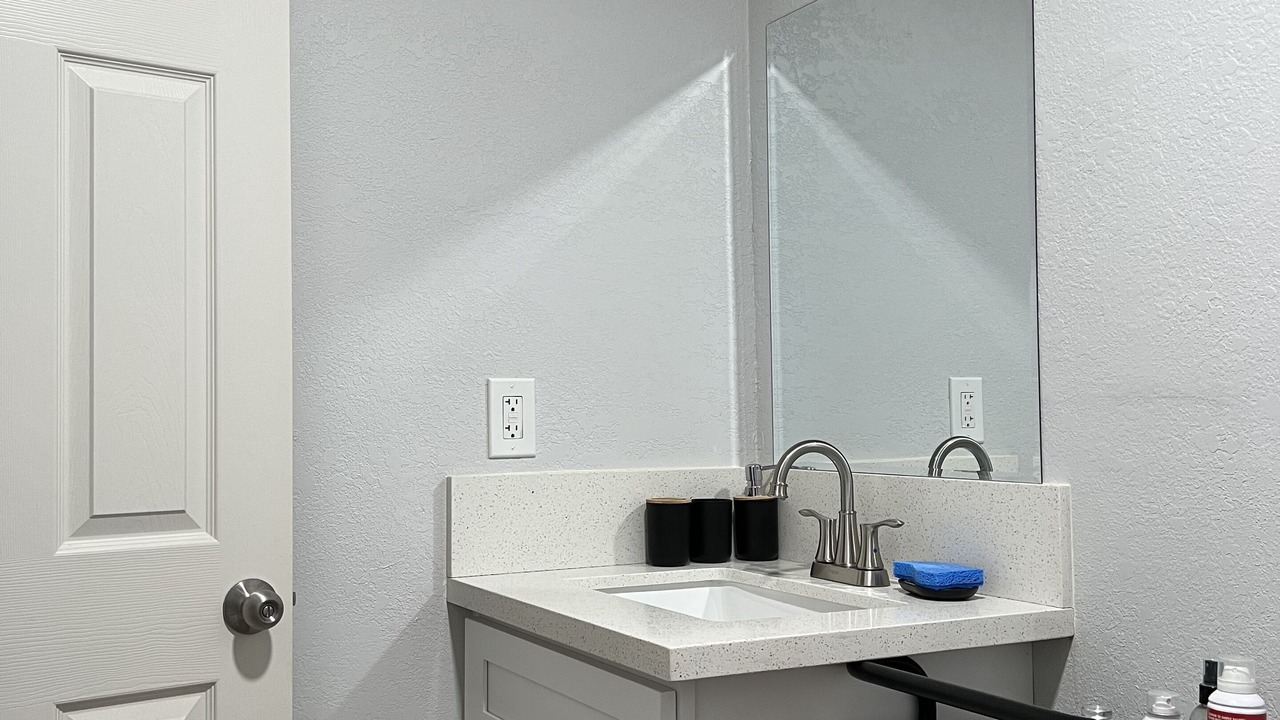 Photo of Bathroom in Jurupa Valley