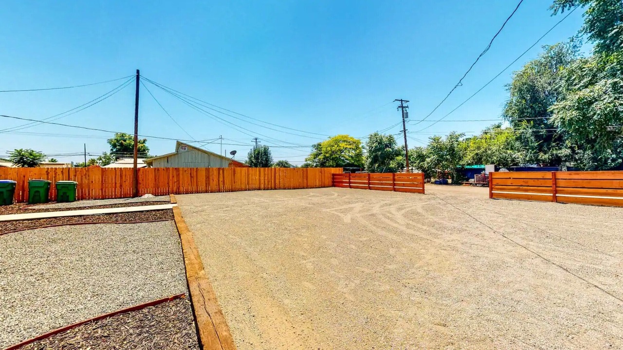 Photo of Outdoor in Porterville