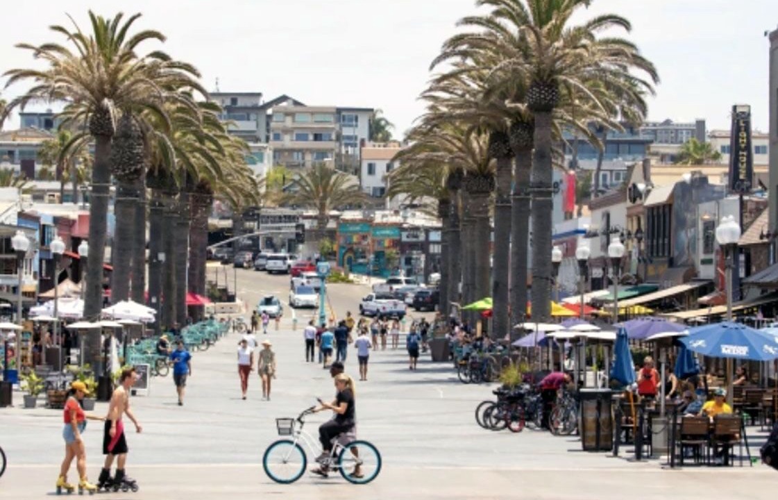 Photo of Others in Hermosa Beach