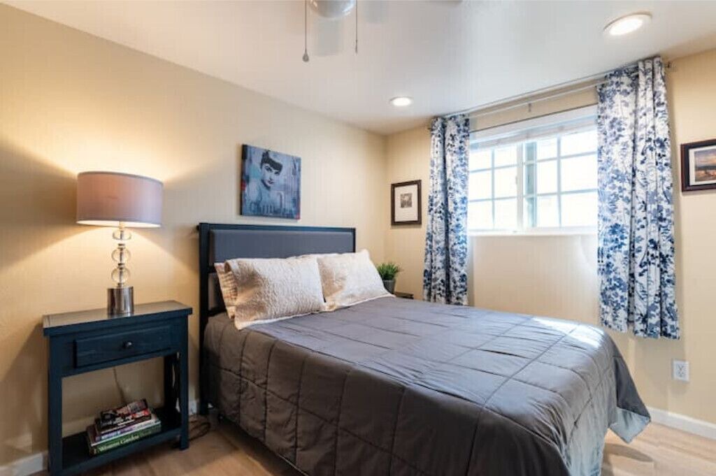 Photo of Bedroom in Belmont Heights