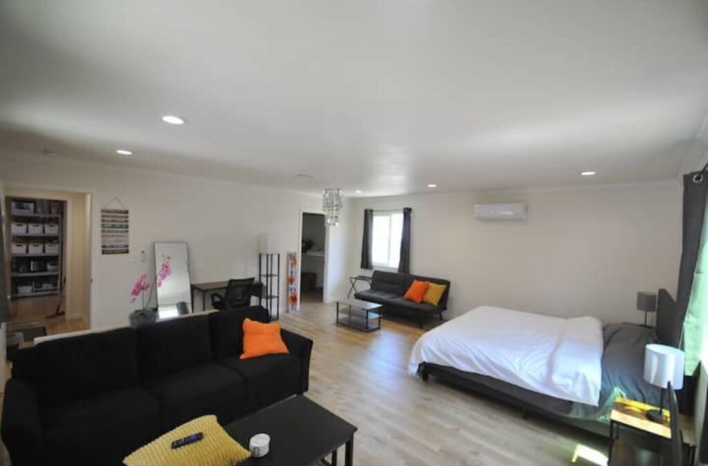 Photo of Bedroom in El Monte