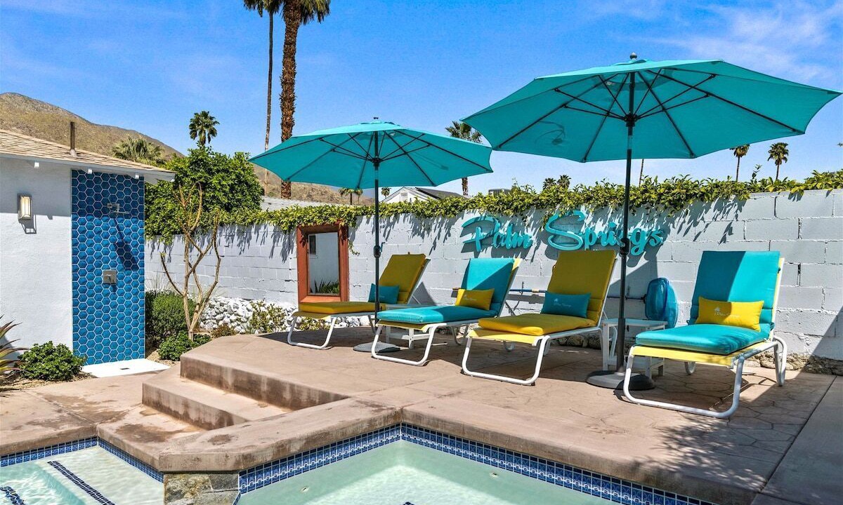Photo of Outdoor in Warm Sands