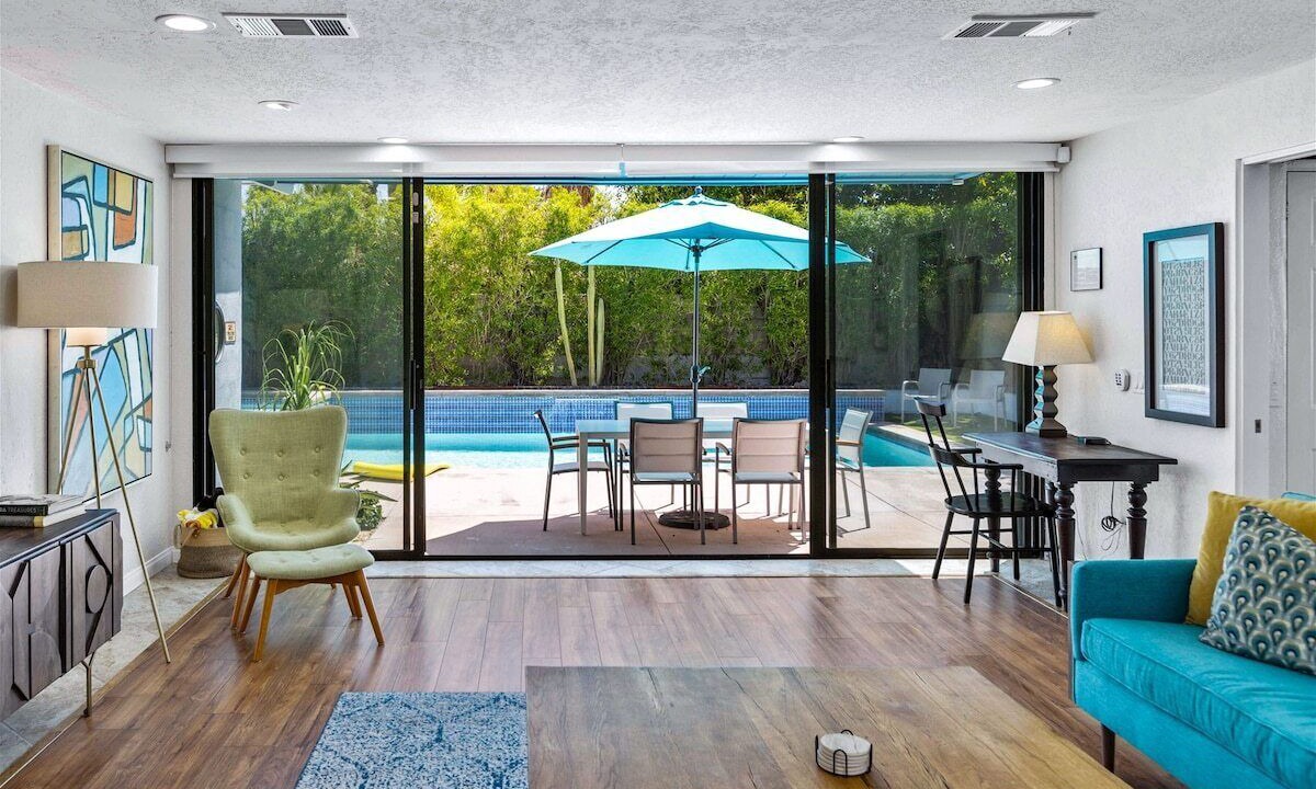 Photo of Livingroom in Warm Sands
